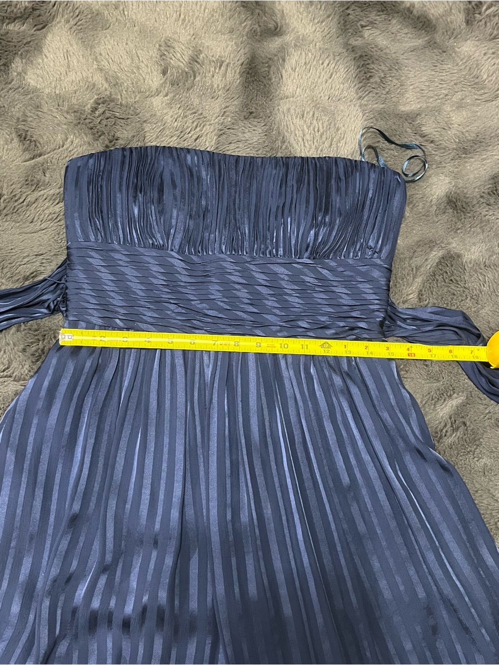 BCBG Max Azria Women’s 100% Silk Strapless Cocktail Dress Pleated Ink Blue Sz 12 - Picture 14 of 15